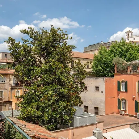 Spagna Luxury Guest house 2*