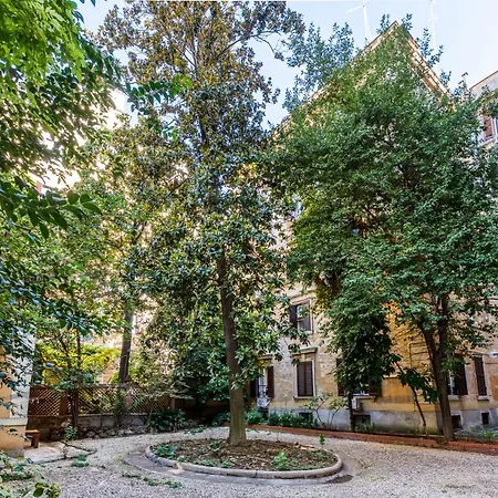 Rione Xxii Apartment *