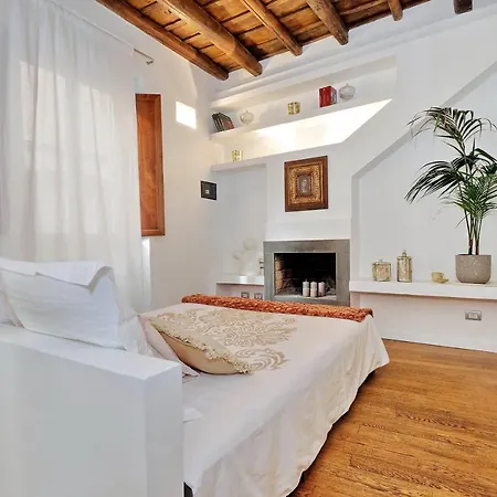 Apartment Flatinrome Boutique Navona Rome
