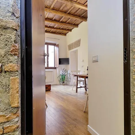 Flatinrome Boutique Navona