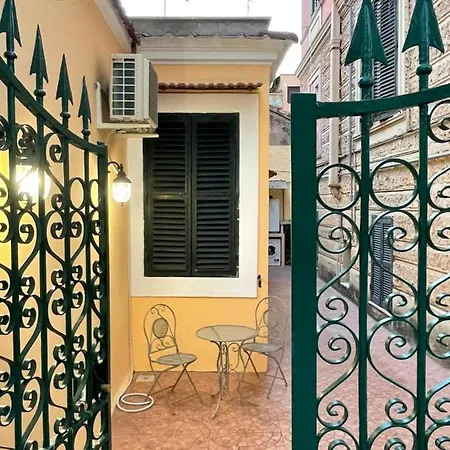 Domus Clivo Holiday home Rome