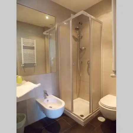 Apartment Piazza Di Spagna, 3 Da Letto, 3 Bagni