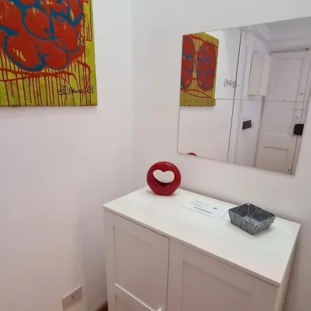 Piazza Della Rovere Apartment *