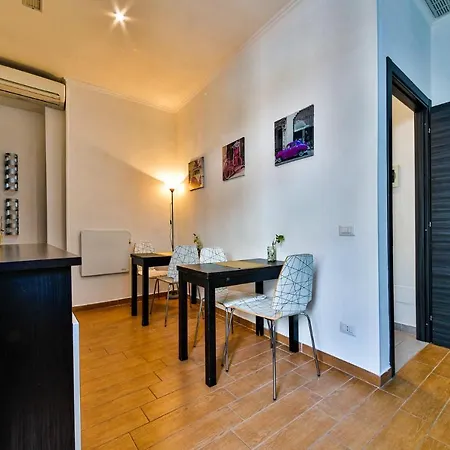 E-room 42 *