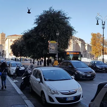 Piazza Della Rovere Rome