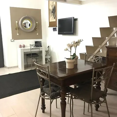 Rione Monti Holiday Home