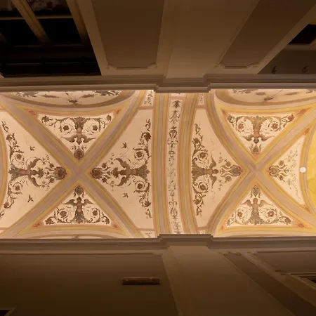 Maalot - Small Luxury Of The World Roma