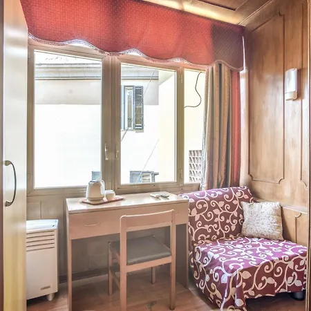 Artromano Hotel