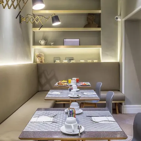 Hotel Accademia Club & Rome