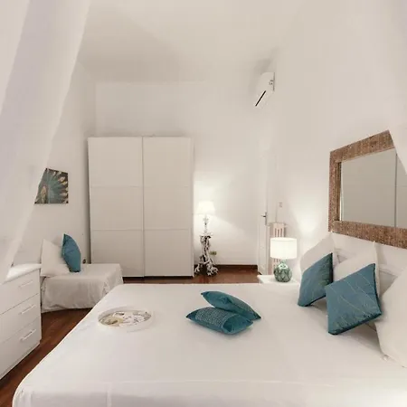 Apartment Campo Dei Fiori Charming