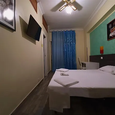 Tiburtina Bed & Breakfast *