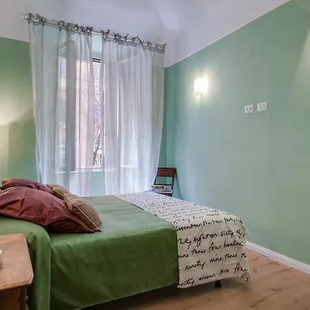 Femasuites Pensión