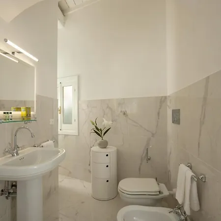Belsiana House 2*