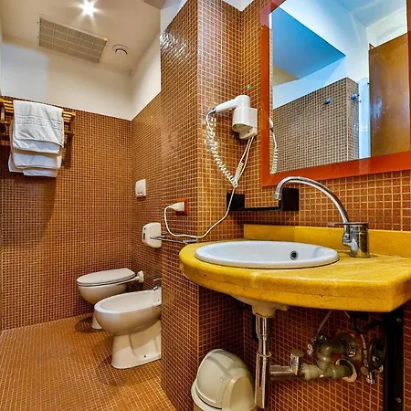 E-room 42 Guest house