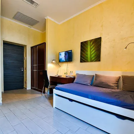 E-room 42 Guest house