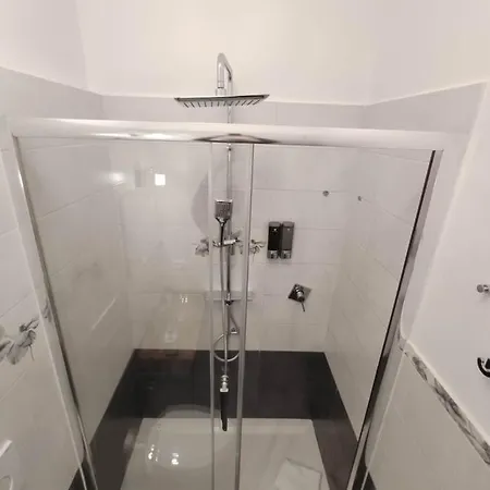 Bed & Breakfast Double B Ferruccio I 2*