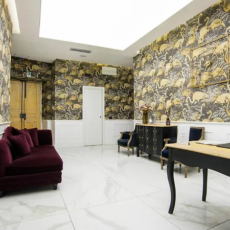 Via Veneto 3* Rome