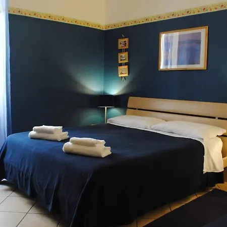 Merulana: A Due Passi Dal Colosseo Apartment