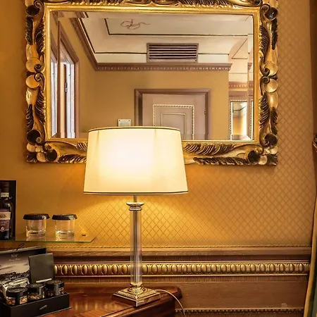 Hotel River Palace 4*