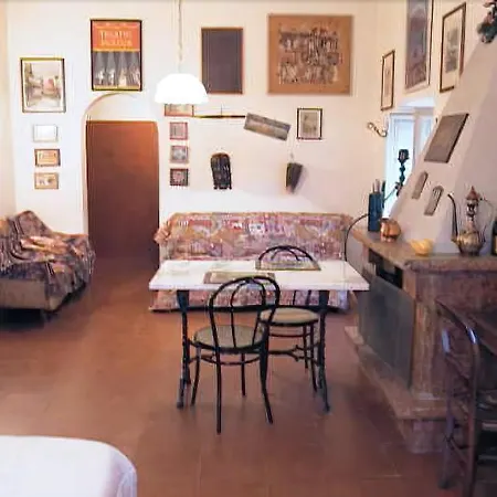 Myriam Bed & Breakfast 3*