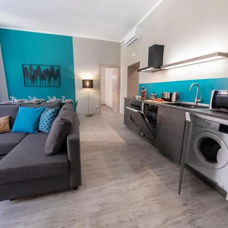 The Rent - Close To Termini Station Rome