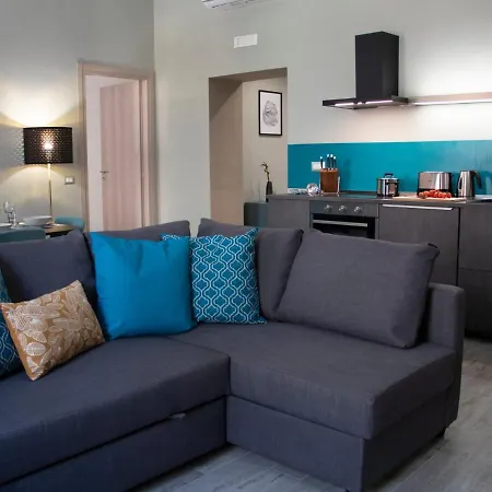 The Rent - Close To Termini Station Apartment *