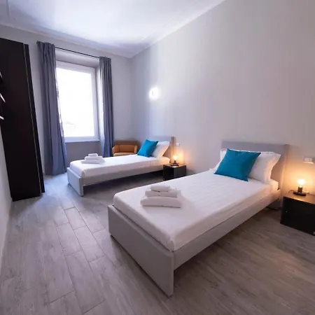 The Rent - Close To Termini Station Rome