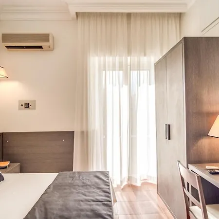 Hotel Mirti *