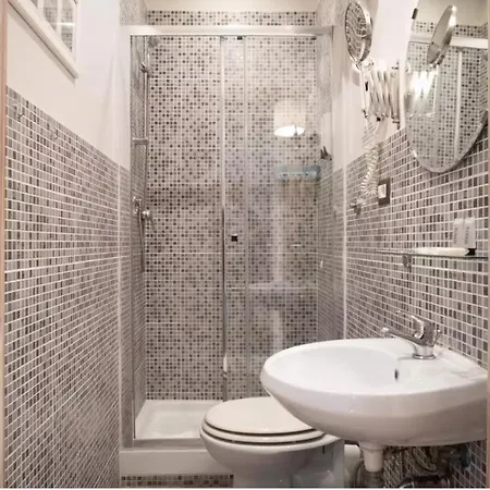 Domus Ferruccio 2*