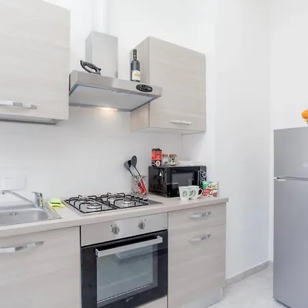 Apartment Large In Center, Termini Area *