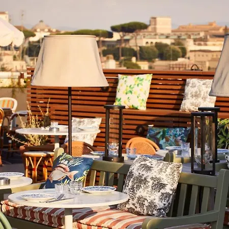 Mama Shelter Hotel 4*