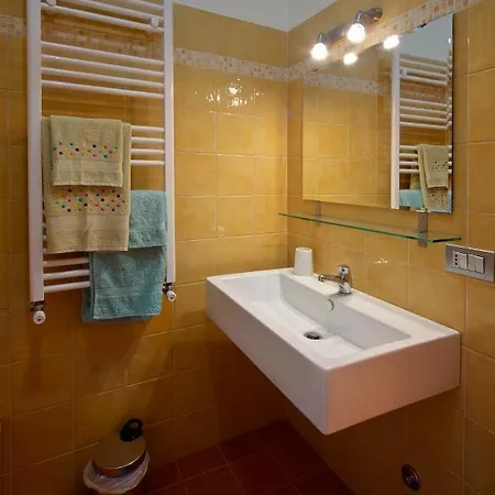 A Casa Di Nannali 2* Rome