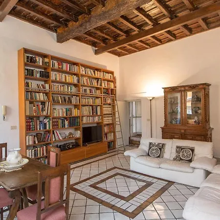 Monti Flat In