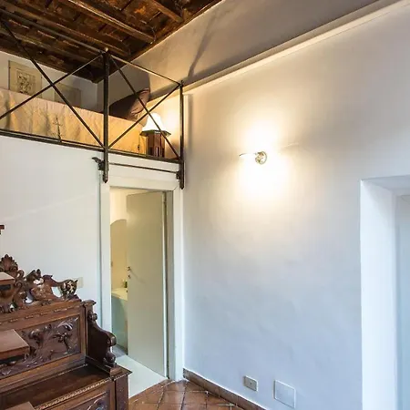 Monti Flat In