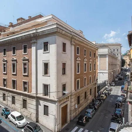 Apartment Monti Flat In Rome