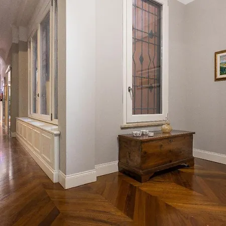 Gregoriana Luxury In Apartment *