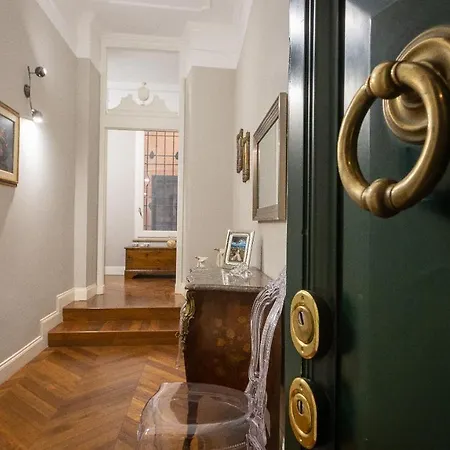 Gregoriana Luxury In Apartment Rome