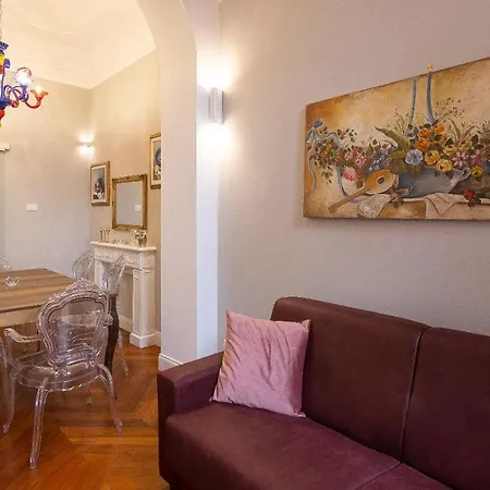 Apartamento Gregoriana Luxury In