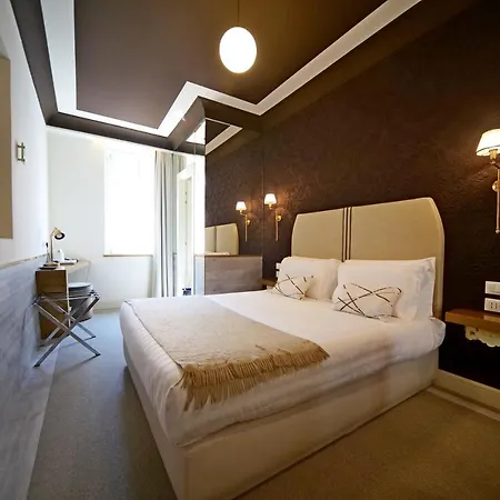 Relais Luxury Corso Rome