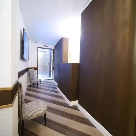 Relais Luxury Corso Guest house 2*