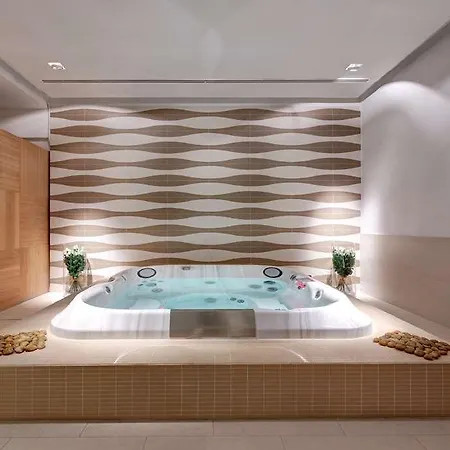 Leon's Place In 4* Rome