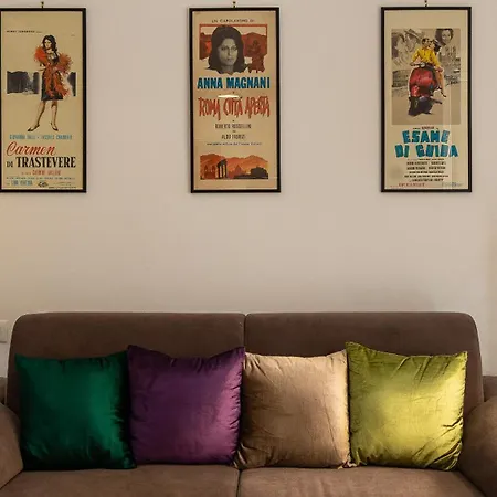 In - Annietta Apartment *