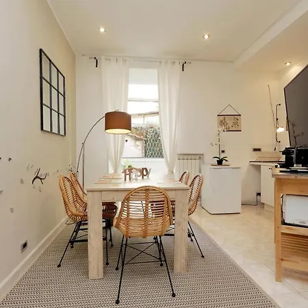 Apartment Piazza Di Spagna Domus Rome