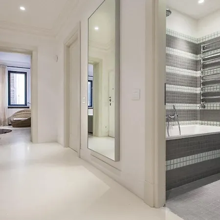 Pantheon Exclusive-rental In Apartment *
