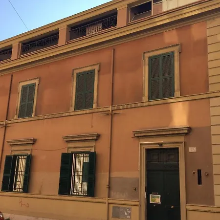 Domus Santa Caterina * Rome
