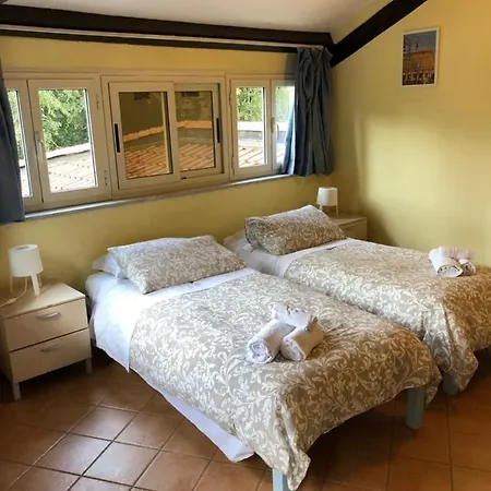 Domus Santa Caterina Guest house *