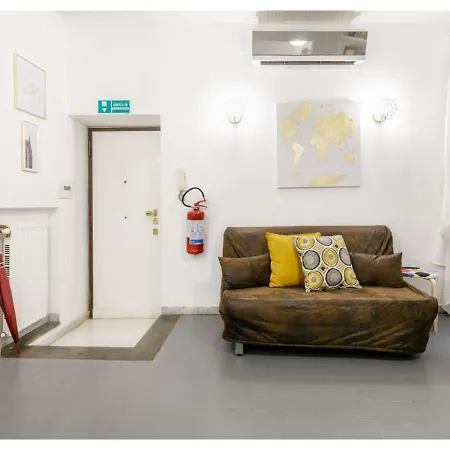 Apartment Pied-a-terre Domusuite Rhome Colosseo Rome