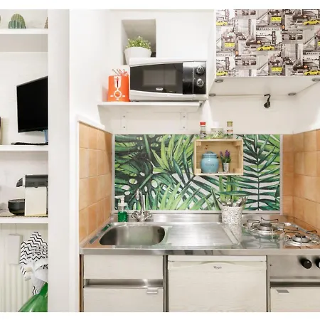 Pied-a-terre Domusuite Rhome Colosseo * Rome