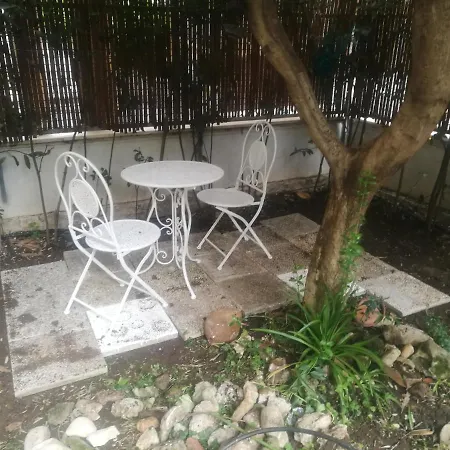 Garden Casa Kangen Holiday home *