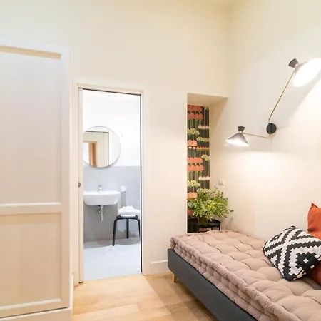 Affittacamere Relais Giulia 141 *